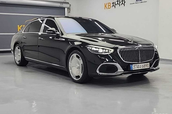 2022 Mercedes-Benz S-Класс с пробегом 132 214 км