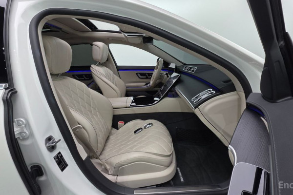 2023 Mercedes-Benz S-Класс с пробегом 52 678 км