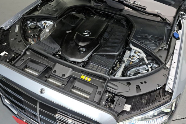 2022 Mercedes-Benz S-Класс с пробегом 30 997 км