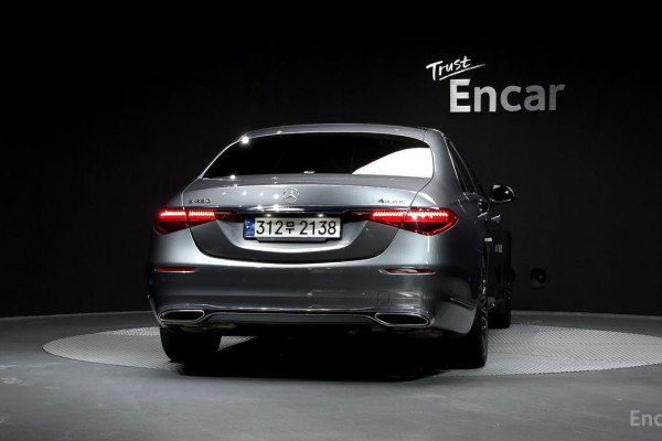 2022 Mercedes-Benz S-Класс с пробегом 22 116 км