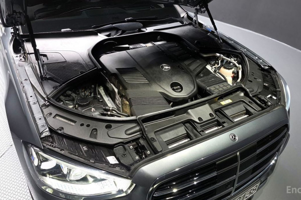 2022 Mercedes-Benz S-Класс с пробегом 22 116 км