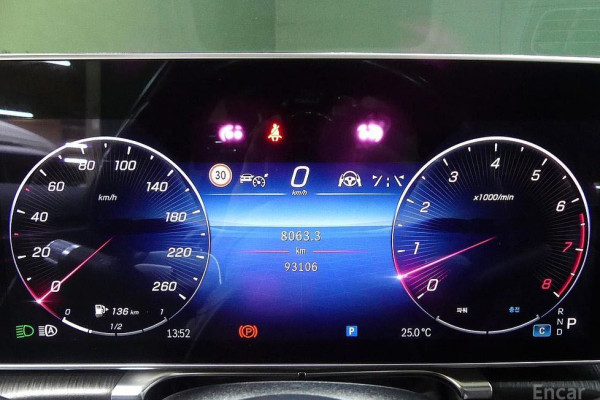 2023 Mercedes-Benz S-Класс с пробегом 93 100 км