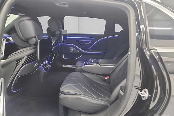 2022 Mercedes-Benz S-Класс с пробегом 132 214 км