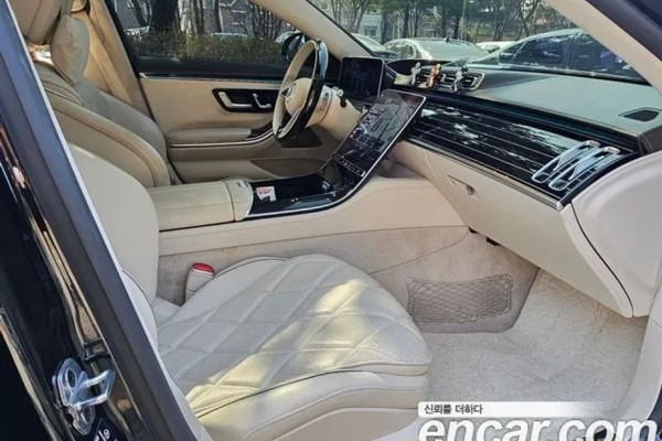 2022 Mercedes-Benz S-Класс с пробегом 72 500 км