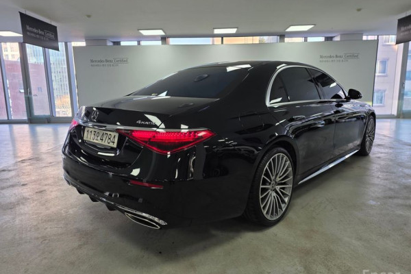 2023 Mercedes-Benz S-Класс с пробегом 23 810 км