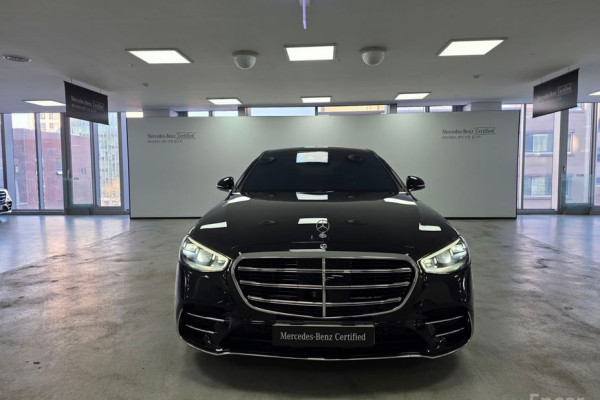 2023 Mercedes-Benz S-Класс с пробегом 23 810 км