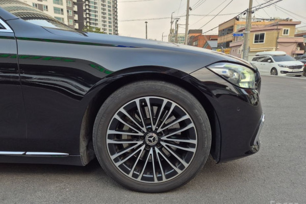 2022 Mercedes-Benz S-Класс с пробегом 195 000 км