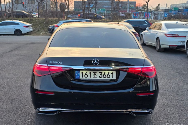 2022 Mercedes-Benz S-Класс с пробегом 66 118 км