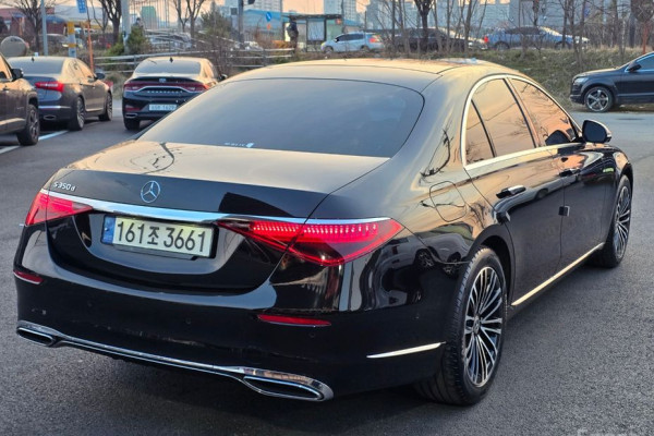 2022 Mercedes-Benz S-Класс с пробегом 66 118 км