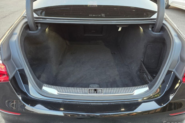 2022 Mercedes-Benz S-Класс с пробегом 66 118 км