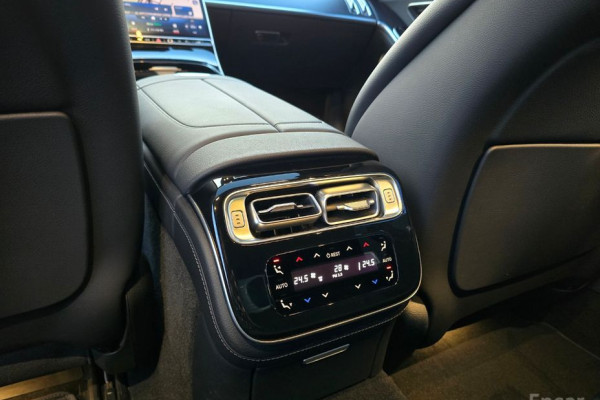 2022 Mercedes-Benz S-Класс с пробегом 66 118 км