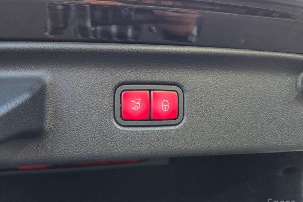 2022 Mercedes-Benz S-Класс с пробегом 66 118 км