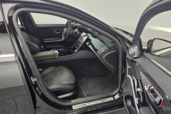 2023 Mercedes-Benz S-Класс с пробегом 18 953 км