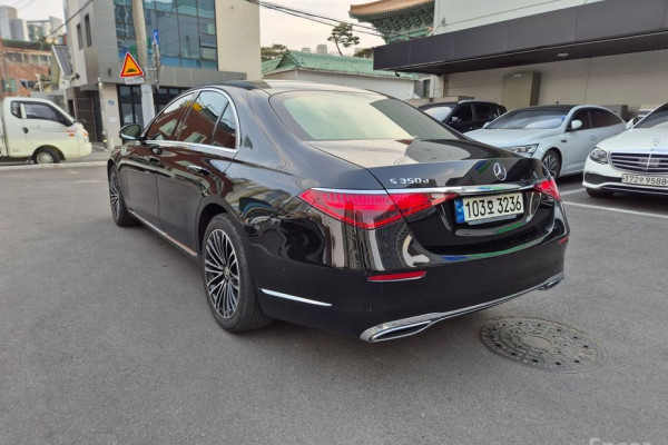 2022 Mercedes-Benz S-Класс с пробегом 195 000 км