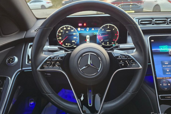 2022 Mercedes-Benz S-Класс с пробегом 66 118 км
