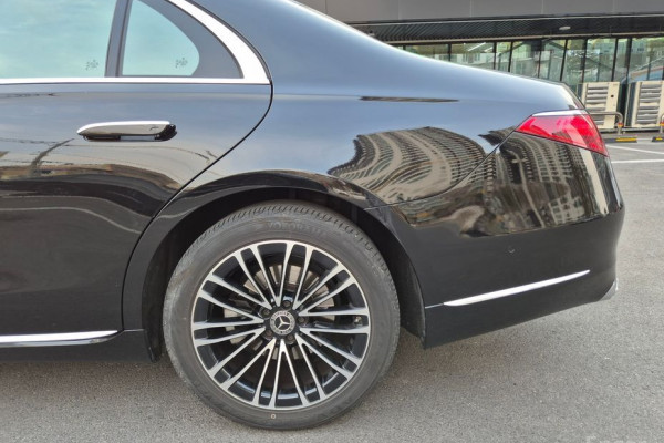 2022 Mercedes-Benz S-Класс с пробегом 195 000 км