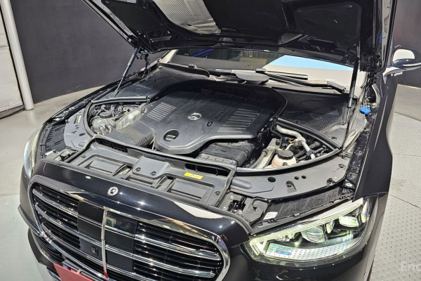 2022 Mercedes-Benz S-Класс с пробегом 27 990 км