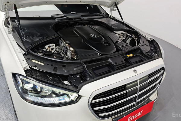 2022 Mercedes-Benz S-Класс с пробегом 27 500 км