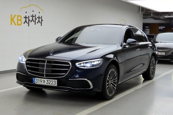 2022 Mercedes-Benz S-Класс с пробегом 65 483 км