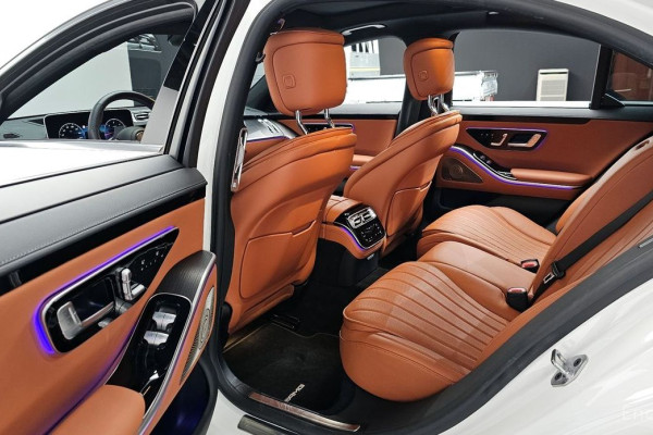 2022 Mercedes-Benz S-Класс с пробегом 27 500 км