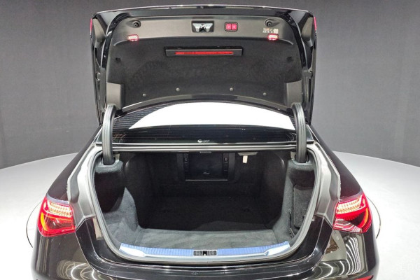 2023 Mercedes-Benz S-Класс с пробегом 18 953 км