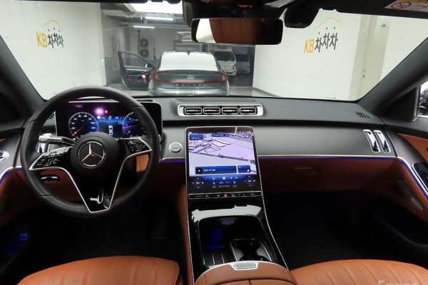 2022 Mercedes-Benz S-Класс с пробегом 65 483 км