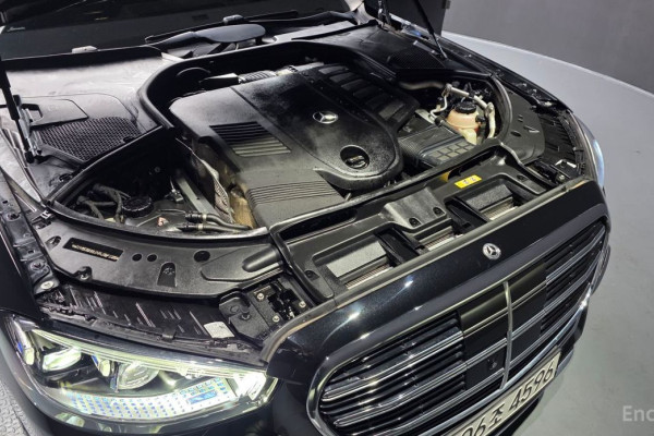 2022 Mercedes-Benz S-Класс с пробегом 113 114 км
