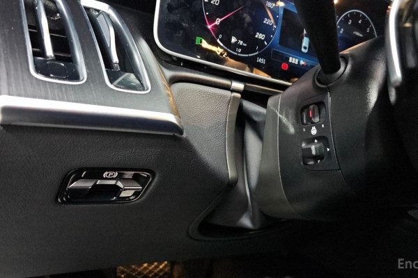 2023 Mercedes-Benz S-Класс с пробегом 18 953 км