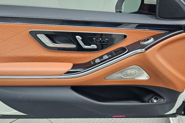 2023 Mercedes-Benz S-Класс с пробегом 36 985 км