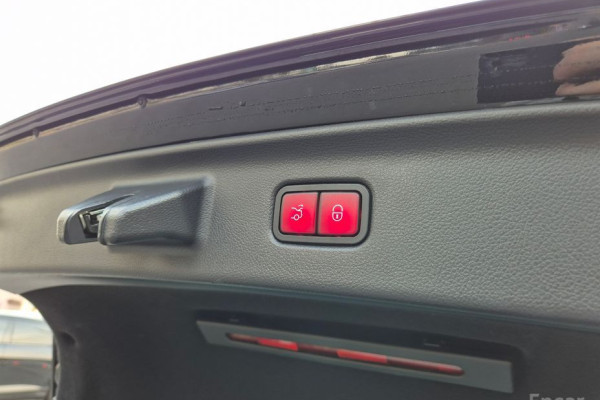 2022 Mercedes-Benz S-Класс с пробегом 195 000 км