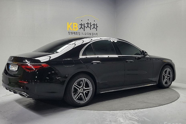 2023 Mercedes-Benz S-Класс с пробегом 38 193 км