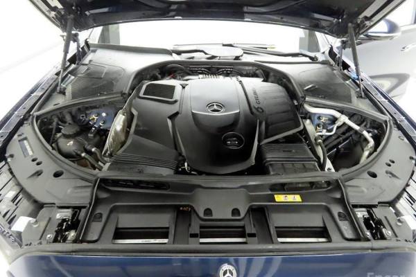 2022 Mercedes-Benz S-Класс с пробегом 65 483 км