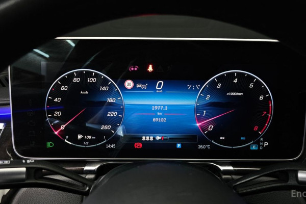 2022 Mercedes-Benz S-Класс с пробегом 69 102 км