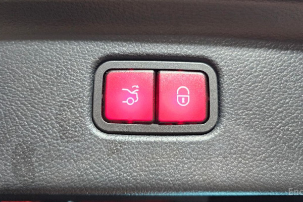 2022 Mercedes-Benz S-Класс с пробегом 27 990 км