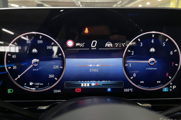 2022 Mercedes-Benz S-Класс с пробегом 27 000 км