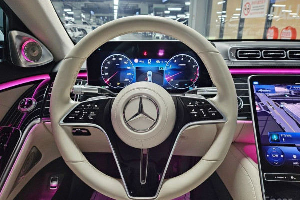 2023 Mercedes-Benz S-Класс с пробегом 50 000 км