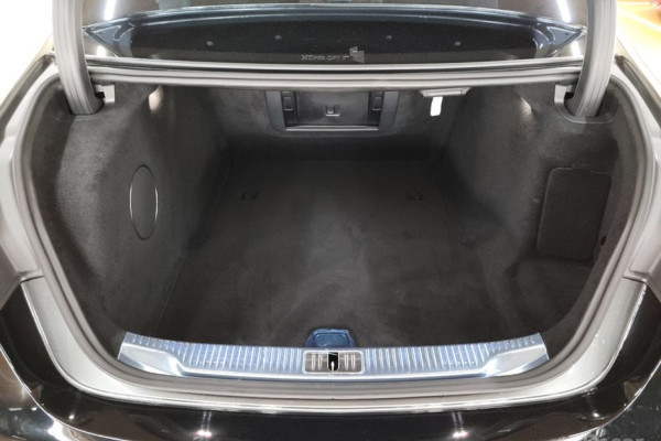 2022 Mercedes-Benz S-Класс с пробегом 27 000 км