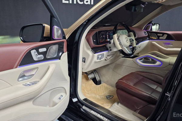 2022 Mercedes-Benz GLS с пробегом 25 721 км