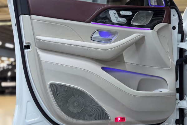 2023 Mercedes-Benz GLS с пробегом 33 900 км