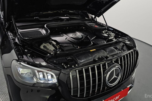 2023 Mercedes-Benz GLS с пробегом 9 878 км