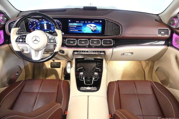 2023 Mercedes-Benz GLS с пробегом 28 155 км