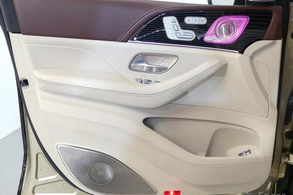 2023 Mercedes-Benz GLS с пробегом 28 155 км