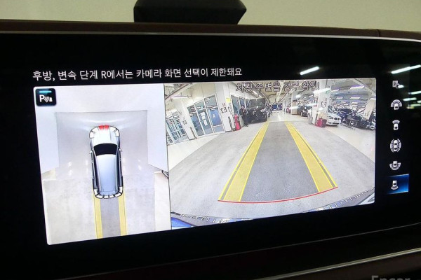 2023 Mercedes-Benz GLS с пробегом 28 155 км