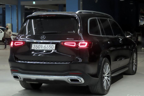 2023 Mercedes-Benz GLS с пробегом 31 365 км