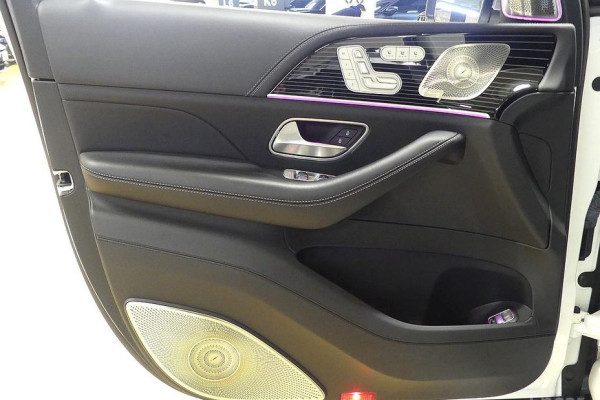 2023 Mercedes-Benz GLS с пробегом 27 000 км