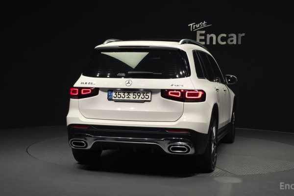 2022 Mercedes-Benz GLB с пробегом 37 918 км