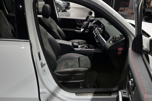 2023 Mercedes-Benz GLB с пробегом 28 948 км