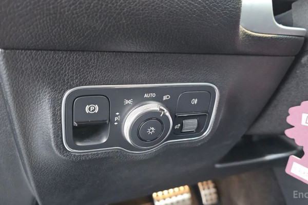 2022 Mercedes-Benz GLB с пробегом 97 680 км