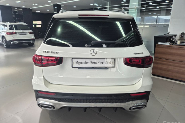 2023 Mercedes-Benz GLB с пробегом 17 197 км