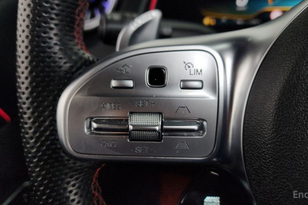 2022 Mercedes-Benz GLB с пробегом 49 014 км